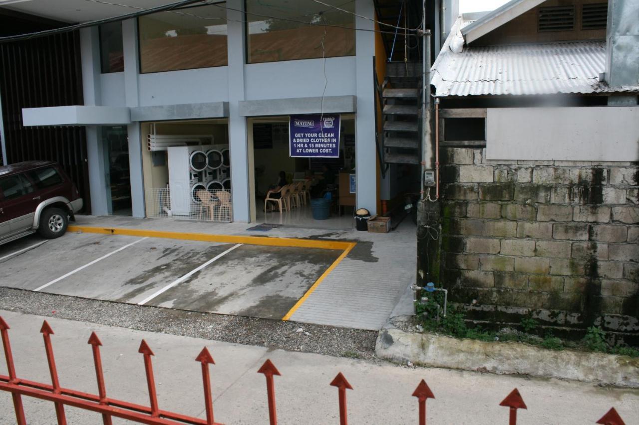 ดิโน เรสซิเดนซ์ Hotel Dumaguete City ภายนอก รูปภาพ