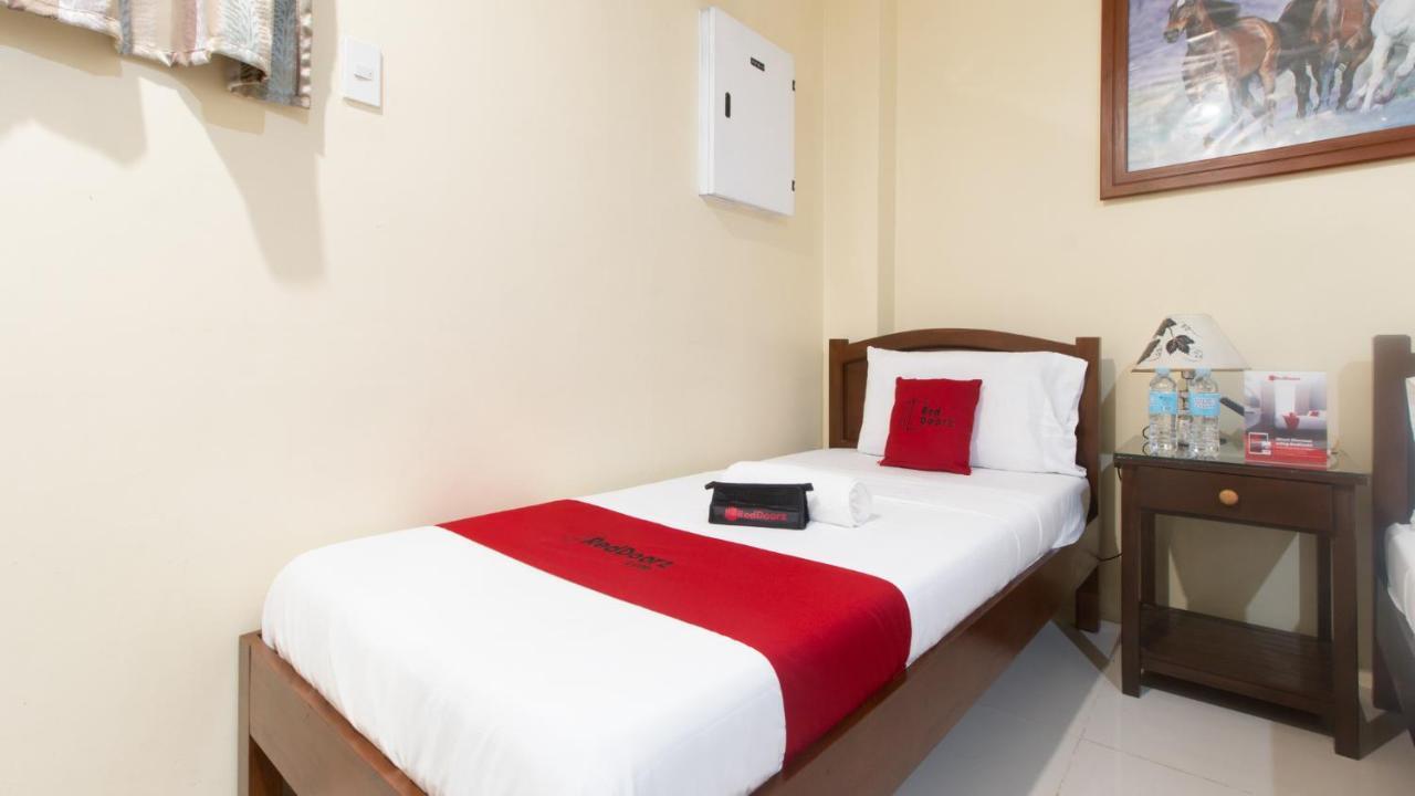 ดิโน เรสซิเดนซ์ Hotel Dumaguete City ภายนอก รูปภาพ